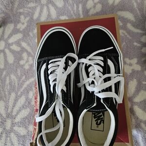 Vans Classic Black and White Low-Tops